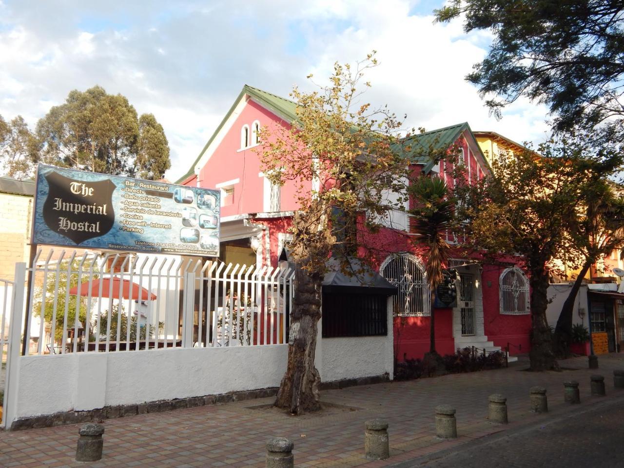 Hostal Imperial Quito Exterior photo